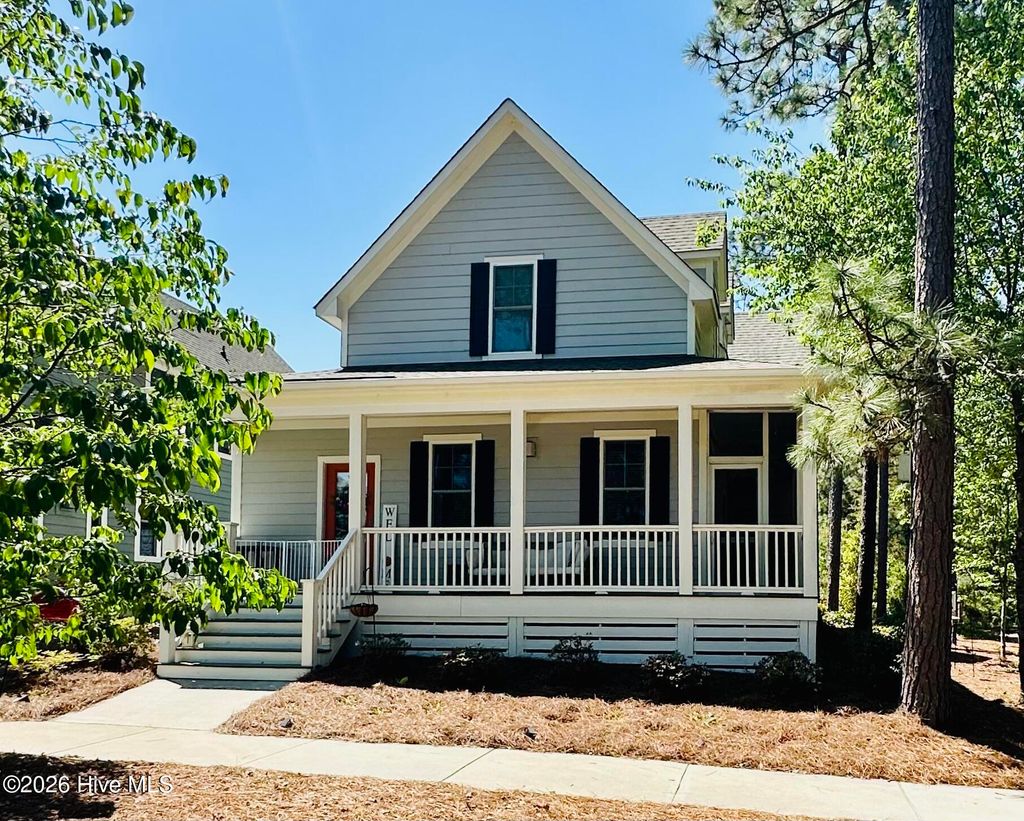 Photo of 30 Station Avenue, Southern Pines, NC 28387 (MLS # 100569900)