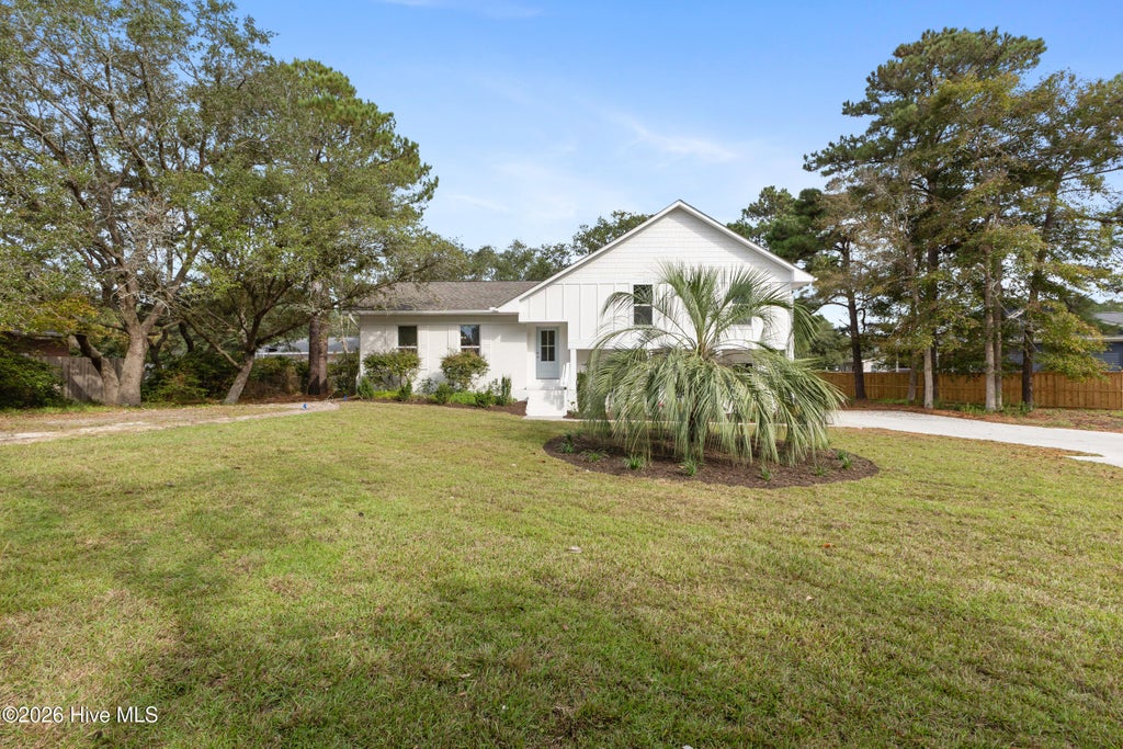 Photo of 6000 Robert Ruark Drive SE, Southport, NC 28461 (MLS # 100609959)