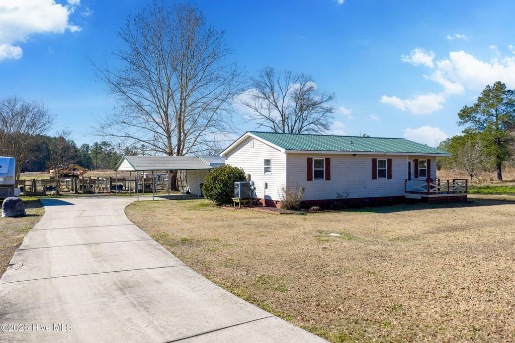 Photo of 2718 Dock Road, Whiteville, NC 28472 (MLS # 100555507)