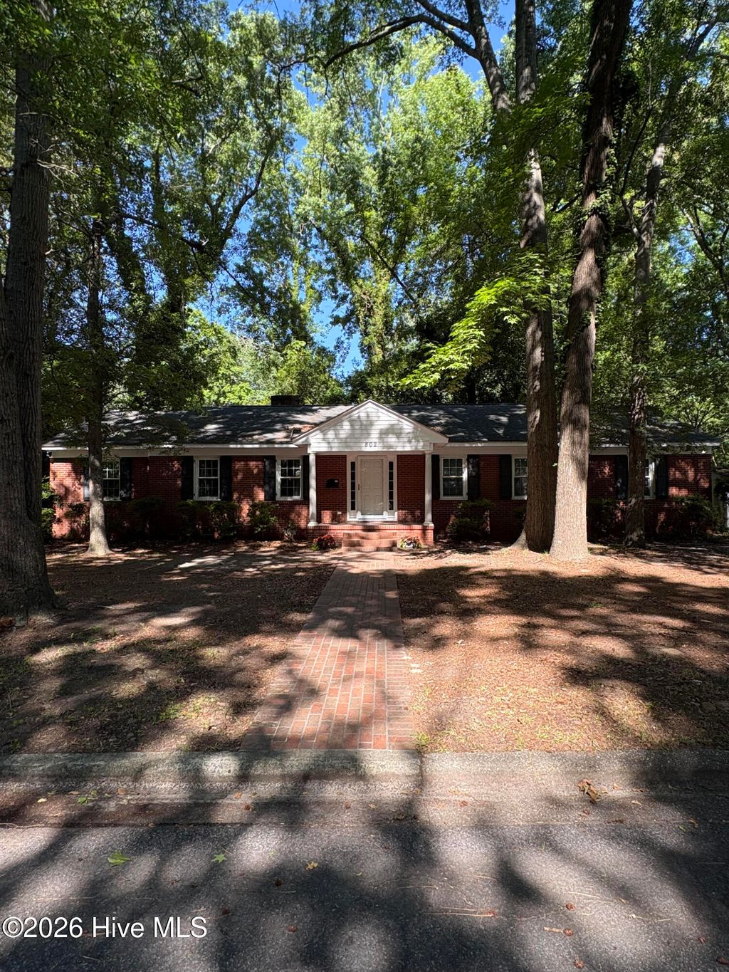 Photo of 802 Forest Hill Circle, Greenville, NC 27858 (MLS # 100578057)