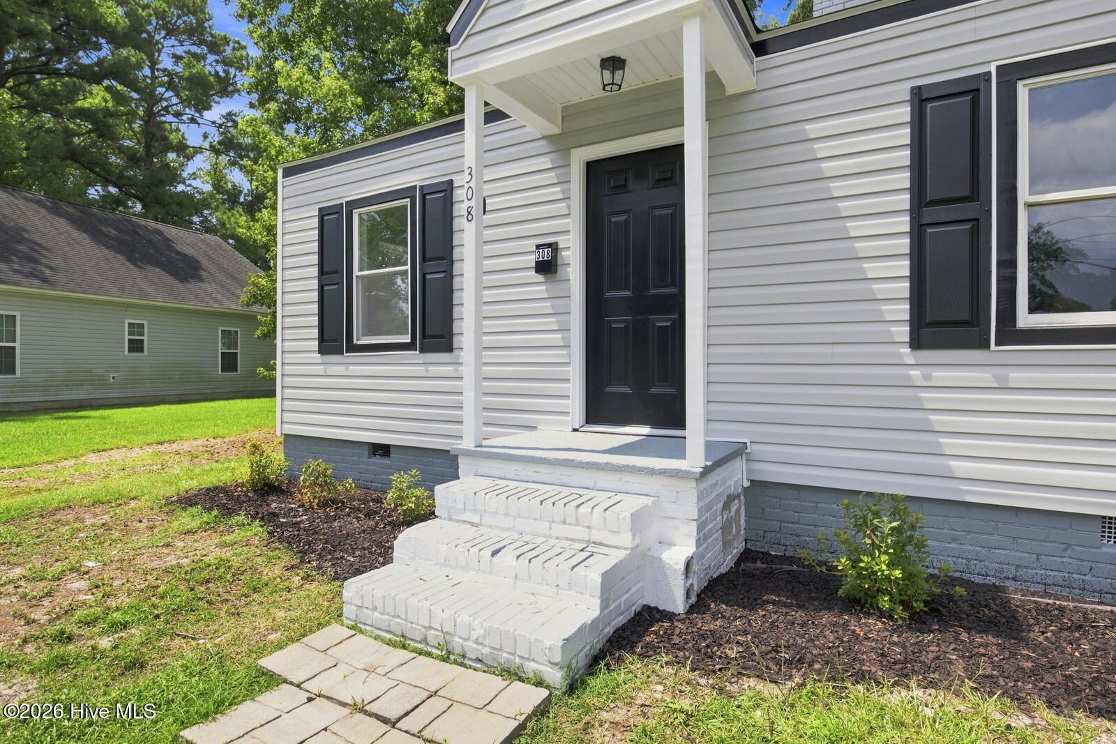 308 Sherwood Road
