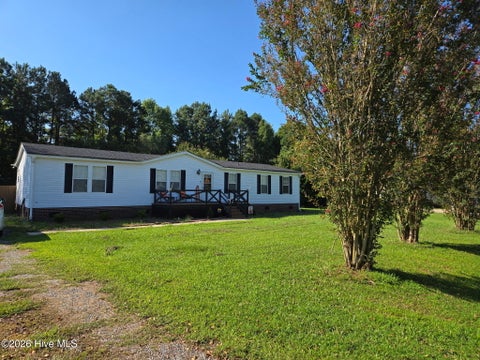Photo of 214 Roscoe Drive, Elizabeth City, NC 27909 (MLS # 100604800)