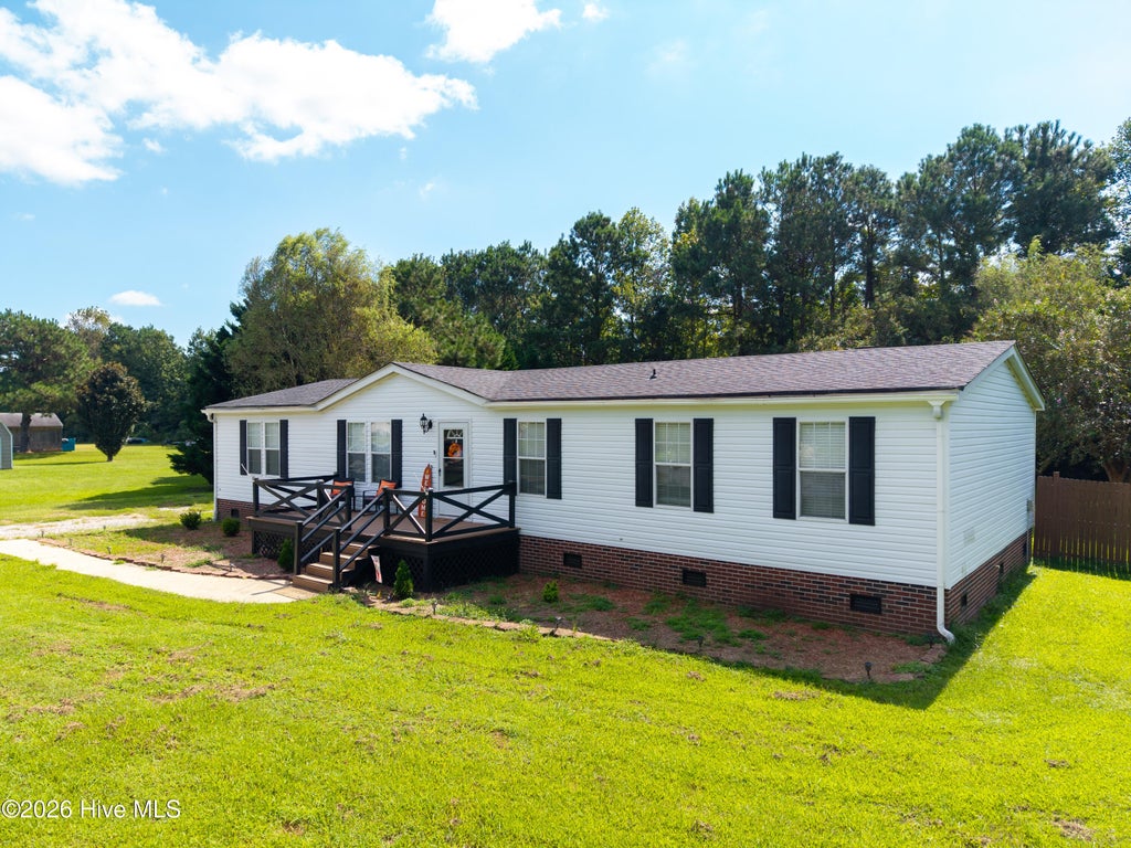 Photo of 214 Roscoe Drive, Elizabeth City, NC 27909 (MLS # 100604800)
