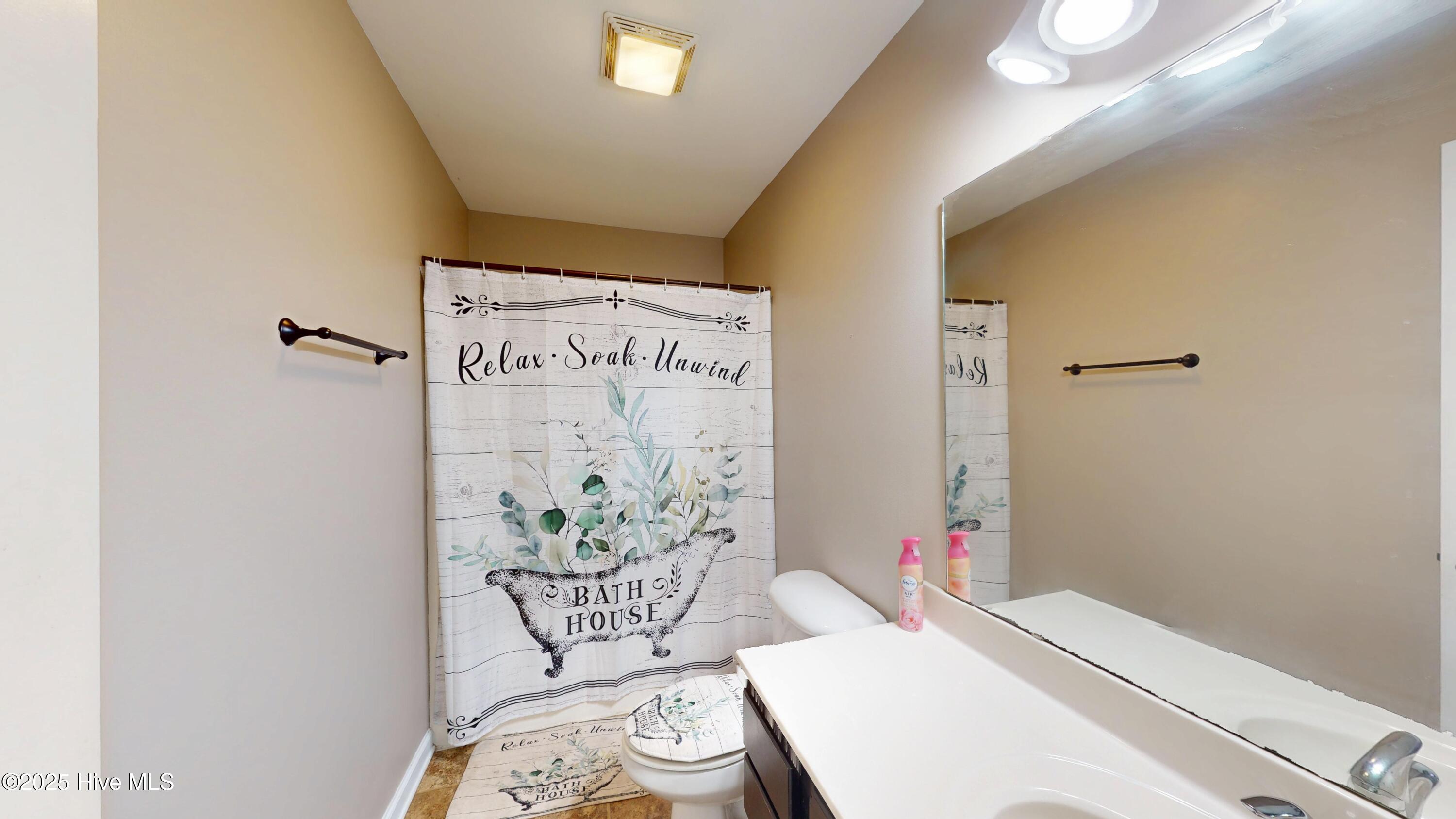 Richlands, North Carolina 28574, United States, 3 Bedrooms Bedrooms, ,2 BathroomsBathrooms,Residential,Pending,255655