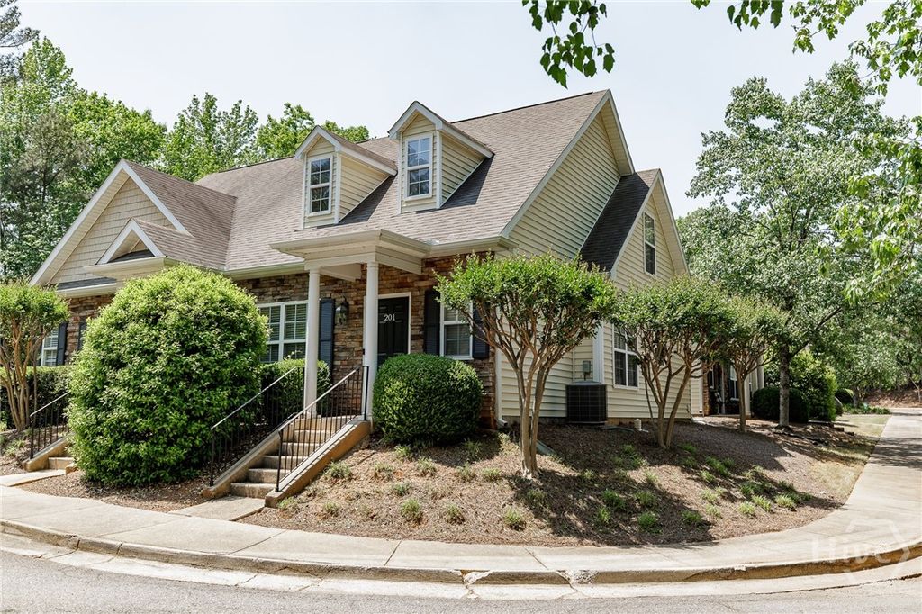 Photo of 1305 Cedar Shoals Drive #201, Athens, GA 30605 (MLS # CL353977)