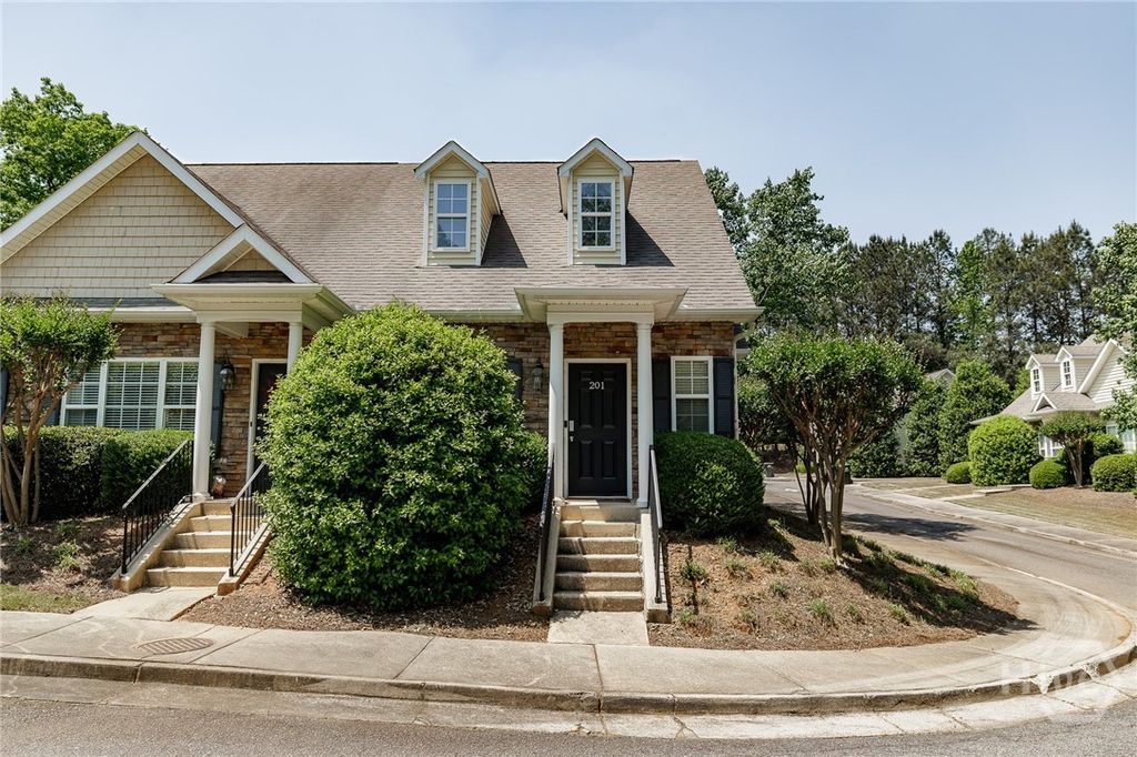 Photo of 1305 Cedar Shoals Drive #201, Athens, GA 30605 (MLS # CL353977)