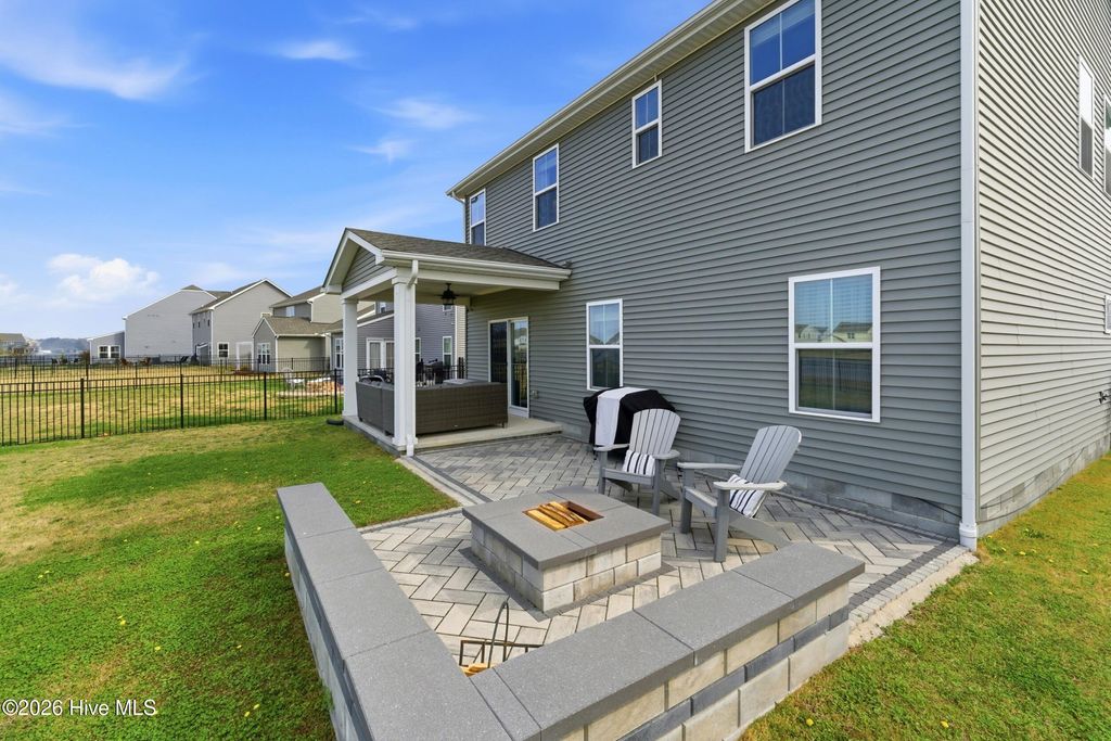 Photo of 212 Green Lake Road, Moyock, NC 27958 (MLS # 100562921)