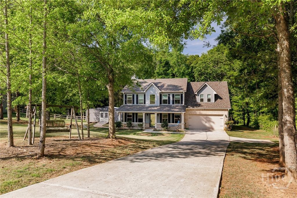 Photo of 271 Oxmoor Close, Winterville, GA 30683 (MLS # CL346890)