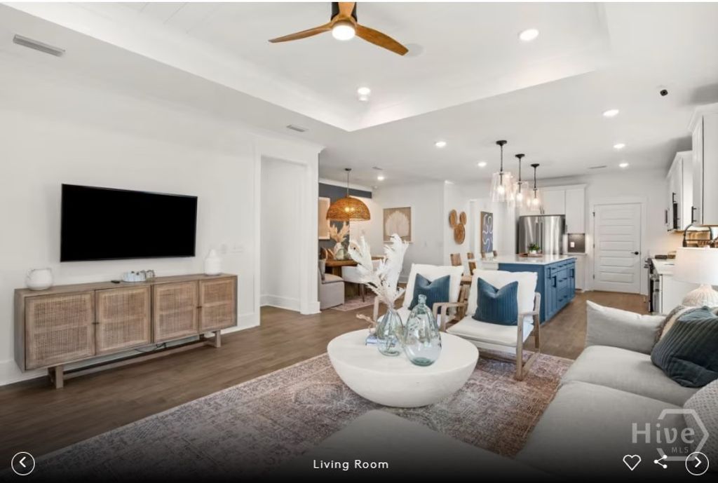 Photo of 328 Pulaski Drive, Richmond Hill, GA 31324 (MLS # SA347887)