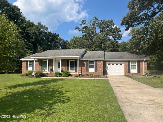 197 HILLCREST DR, ELIZABETHTOWN, NC 28337 - Image 6b1c68fa3f0924e1fcc2f6836d3e729e/3610527774