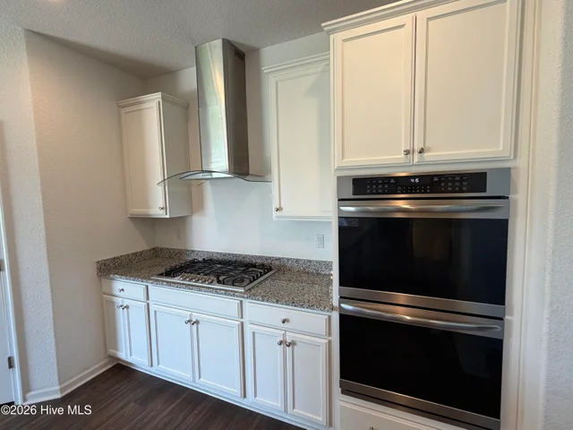 114 Currituck Reserve Parkway, photo 3 of 45