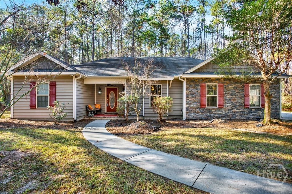 Photo of 88 Selina Drive, Richmond Hill, GA 31324 (MLS # SA348339)