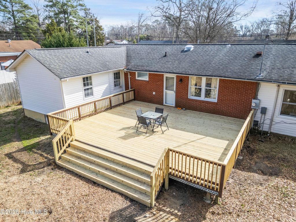 Photo of 609 Forest Grove Avenue, Jacksonville, NC 28540 (MLS # 100555407)