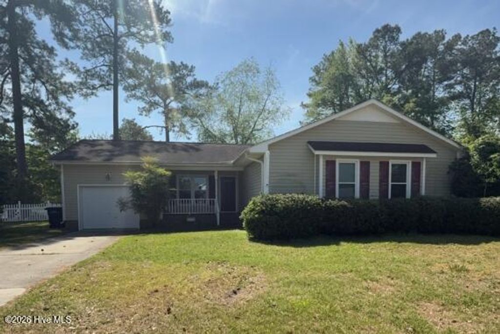 Photo of 2701 Northwoods Drive, Jacksonville, NC 28540 (MLS # 100567507)
