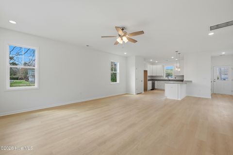 Tiny photo for 706 W Hayes Street, Burgaw, NC 28425 (MLS # 100559529)