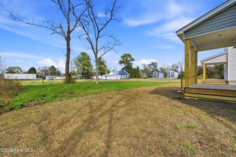 Tiny photo for 706 W Hayes Street, Burgaw, NC 28425 (MLS # 100559529)
