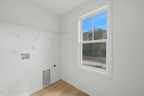 Tiny photo for 706 W Hayes Street, Burgaw, NC 28425 (MLS # 100559529)