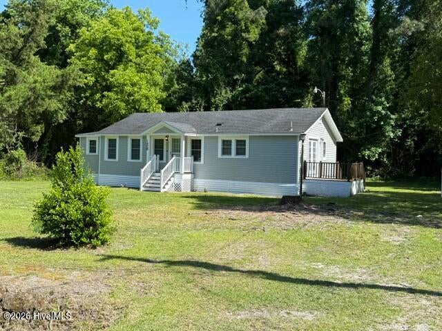 Photo of 128 Peterson Hill Avenue, Burgaw, NC 28425 (MLS # 100589604)