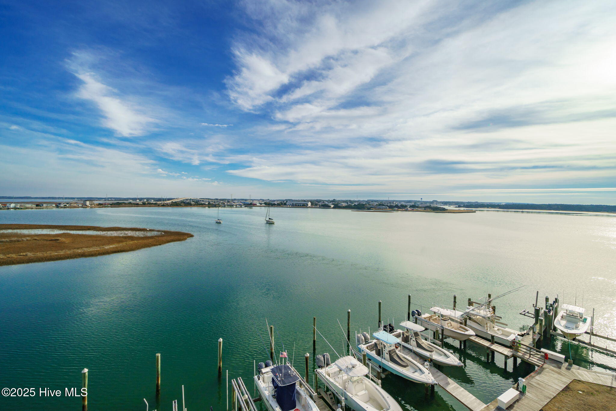 100 Olde Towne Yacht Club Road 512