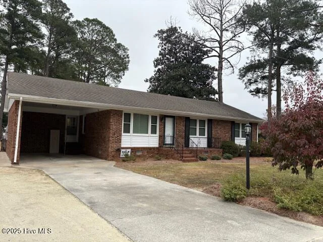 1729 Holly Ridge Road