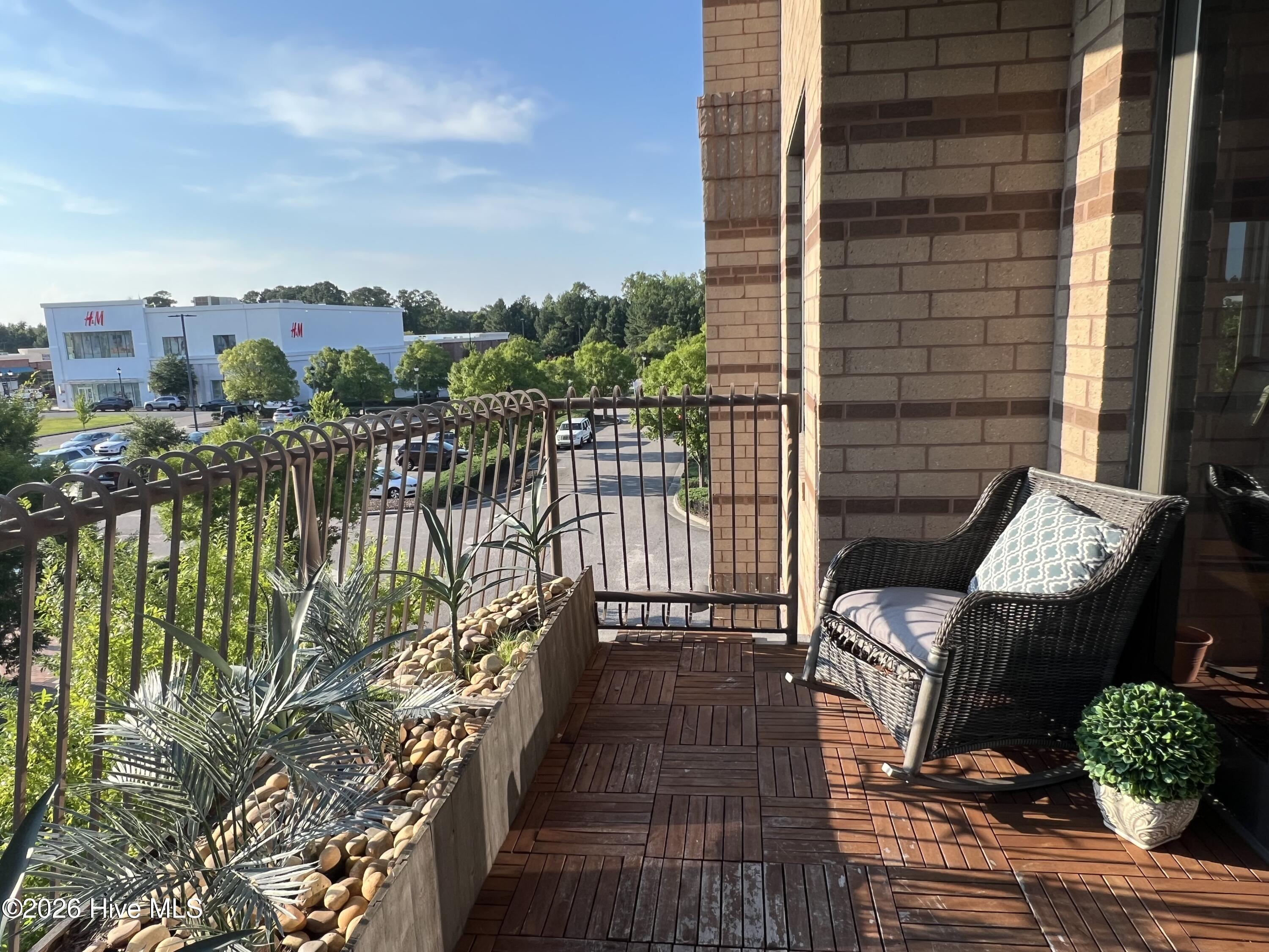 6831 Main Street Unit 212