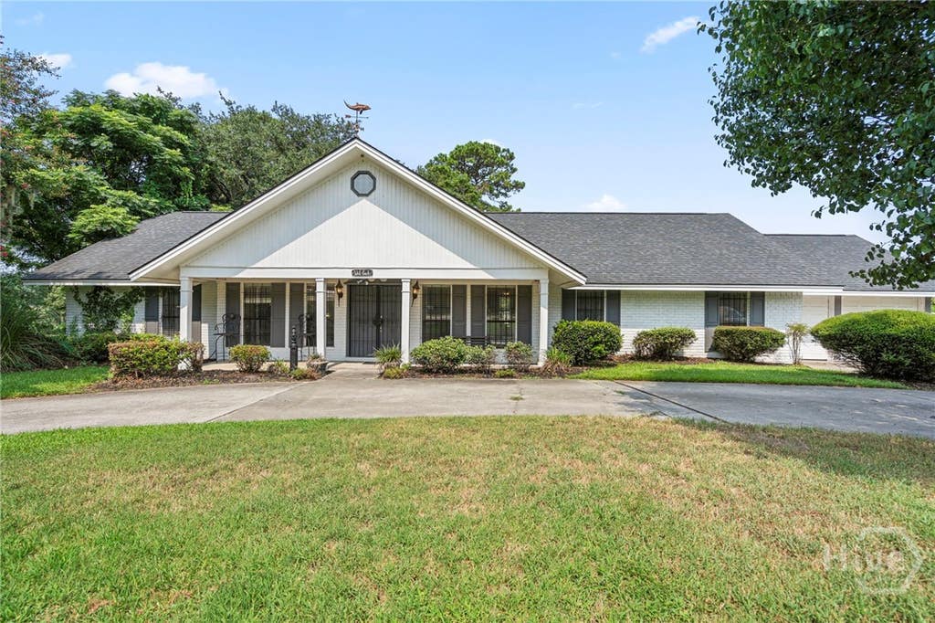 Photo of 8811 Whitefield Avenue, Savannah, GA 31406 (MLS # SA361019)