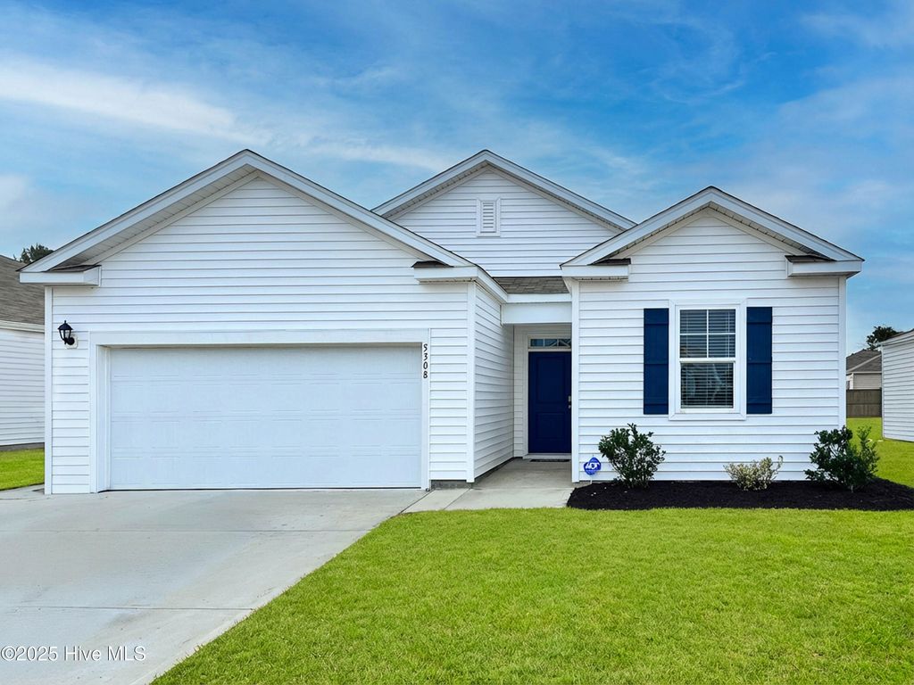 Photo of 5308 Black Oak Court, Leland, NC 28479 (MLS # 100540050)