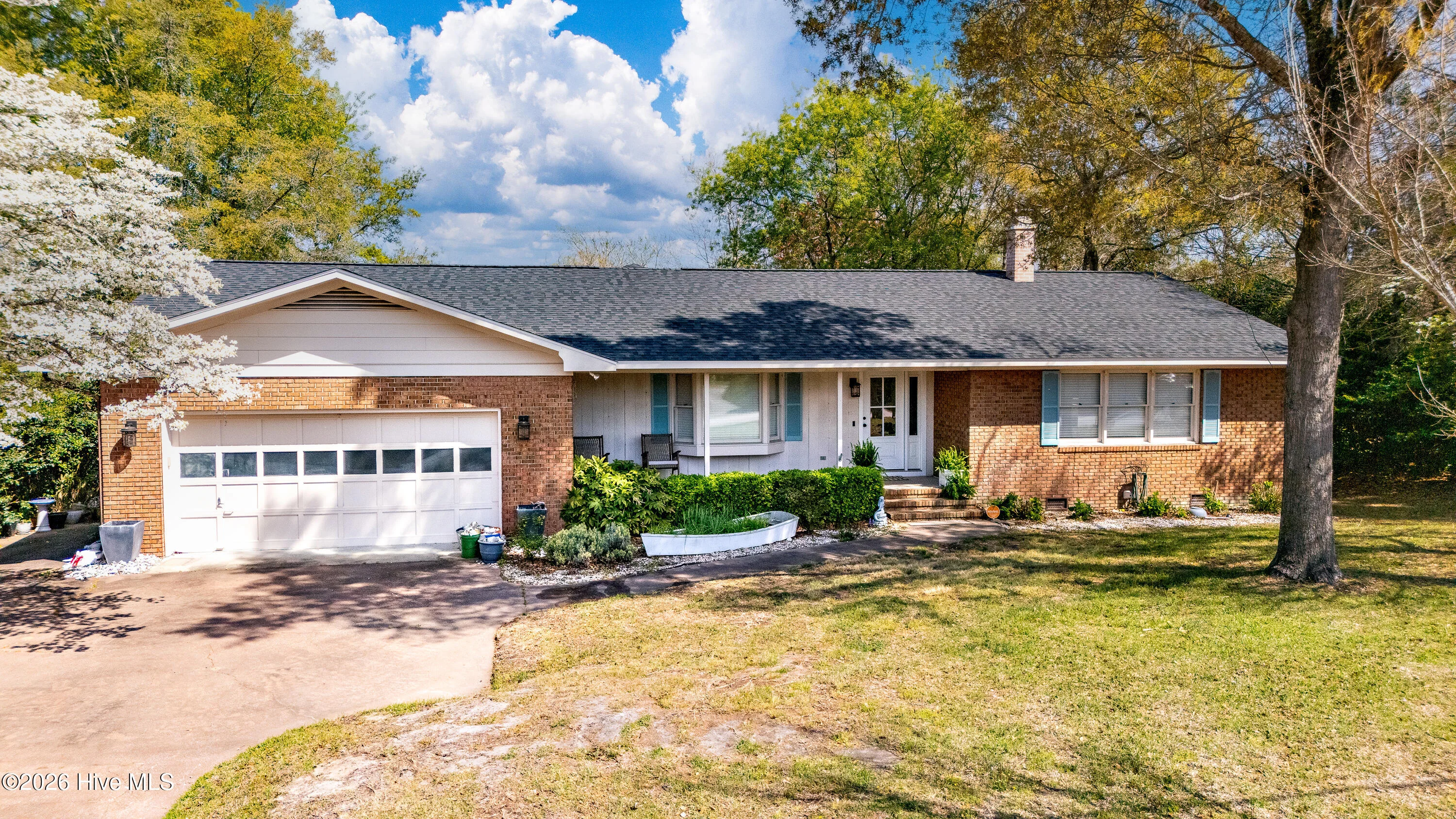 215 Harbor Drive