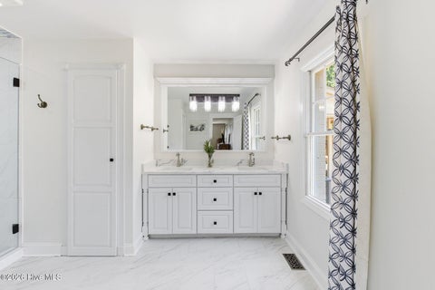 Tiny photo for 211 Simmons Drive, Wilmington, NC 28411 (MLS # 100586334)