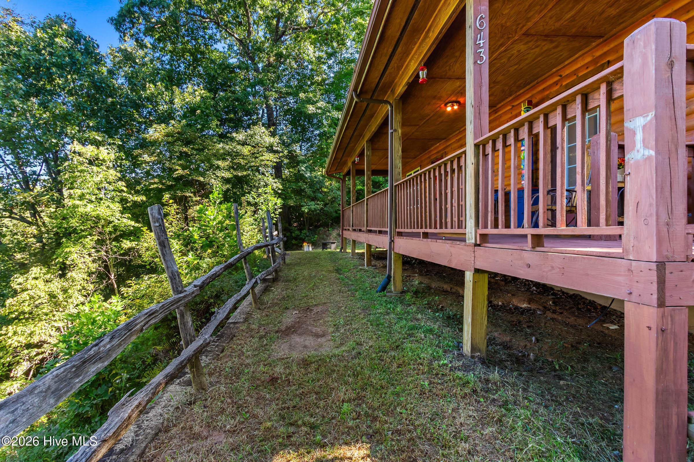 643 Zekes Trail