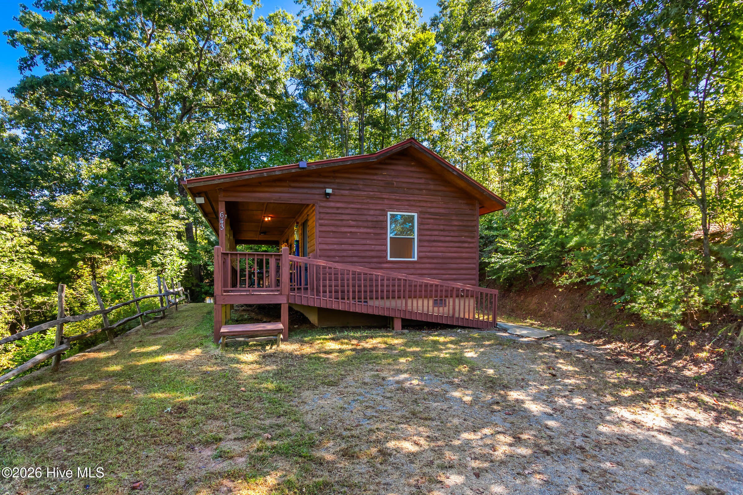 643 Zekes Trail