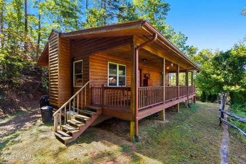 Homes For Sale - 643 Zekes Trail<br/> Marble, NC 28905