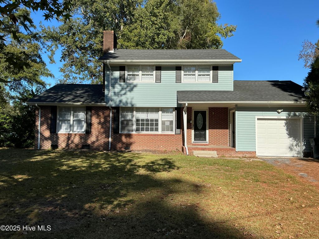 Photo of 1201 Clifton Road, Jacksonville, NC 28540 (MLS # 100537252)