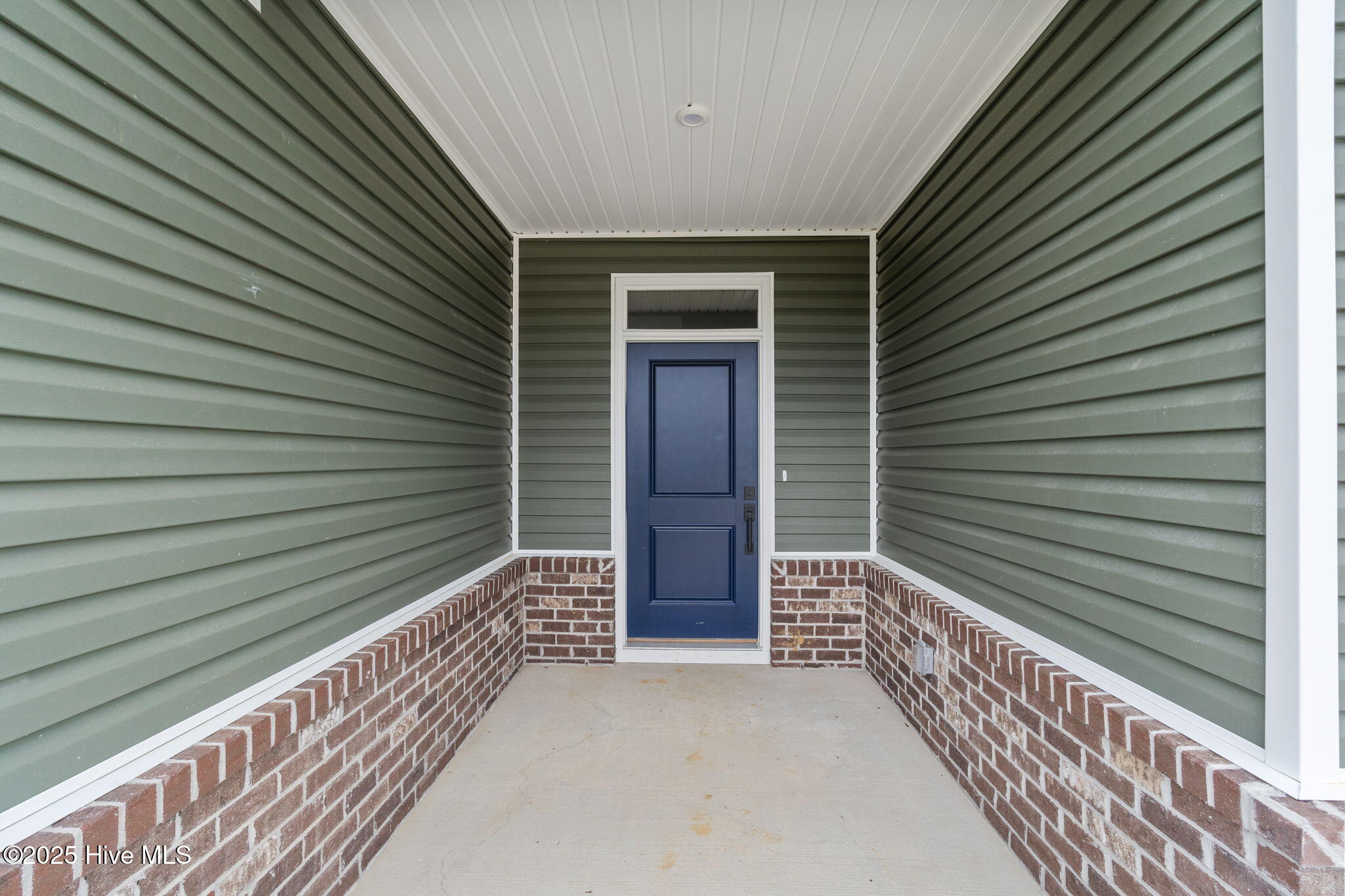 2183 Webfoot Drive NE