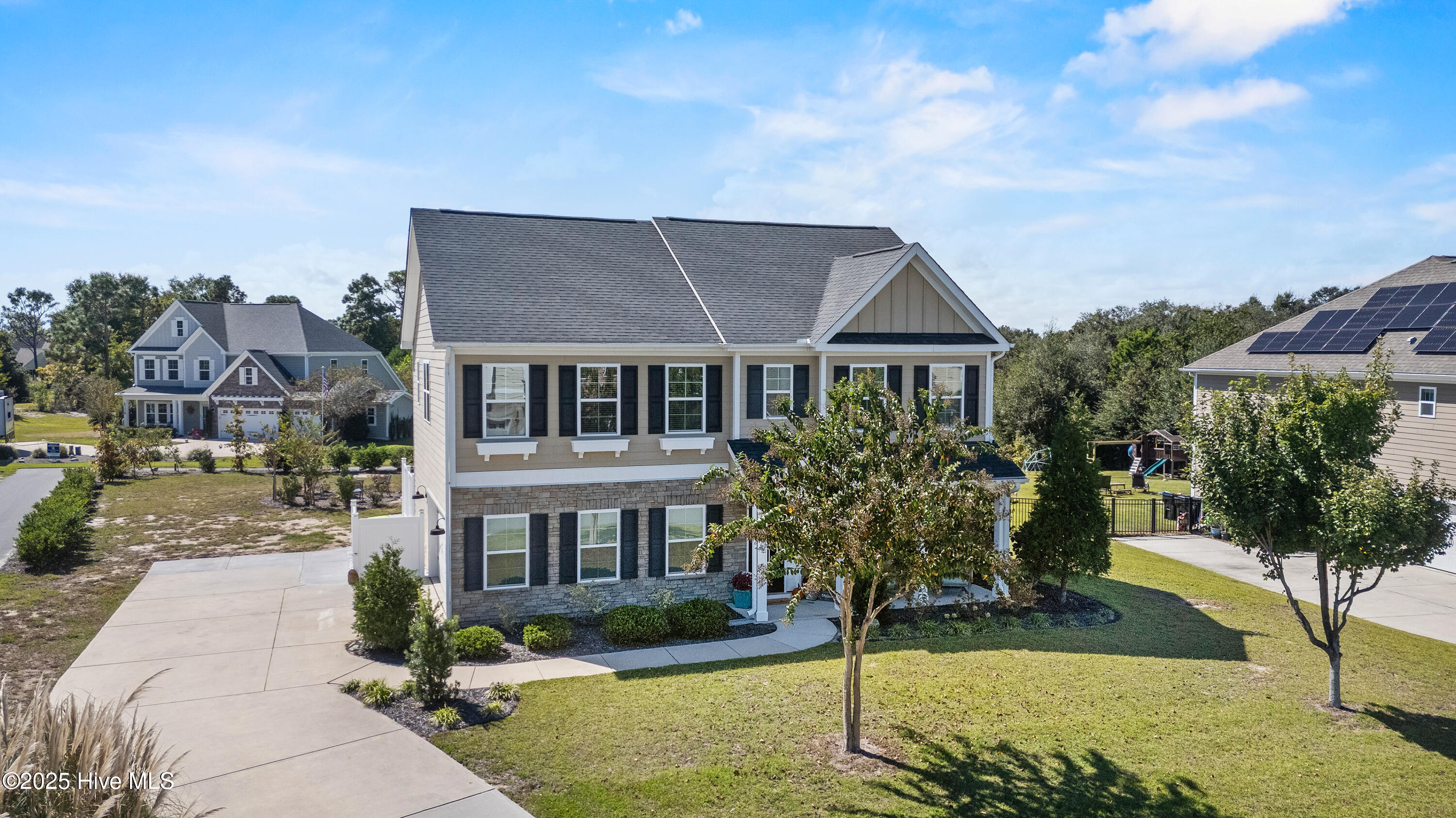 6112 Seagrove Court