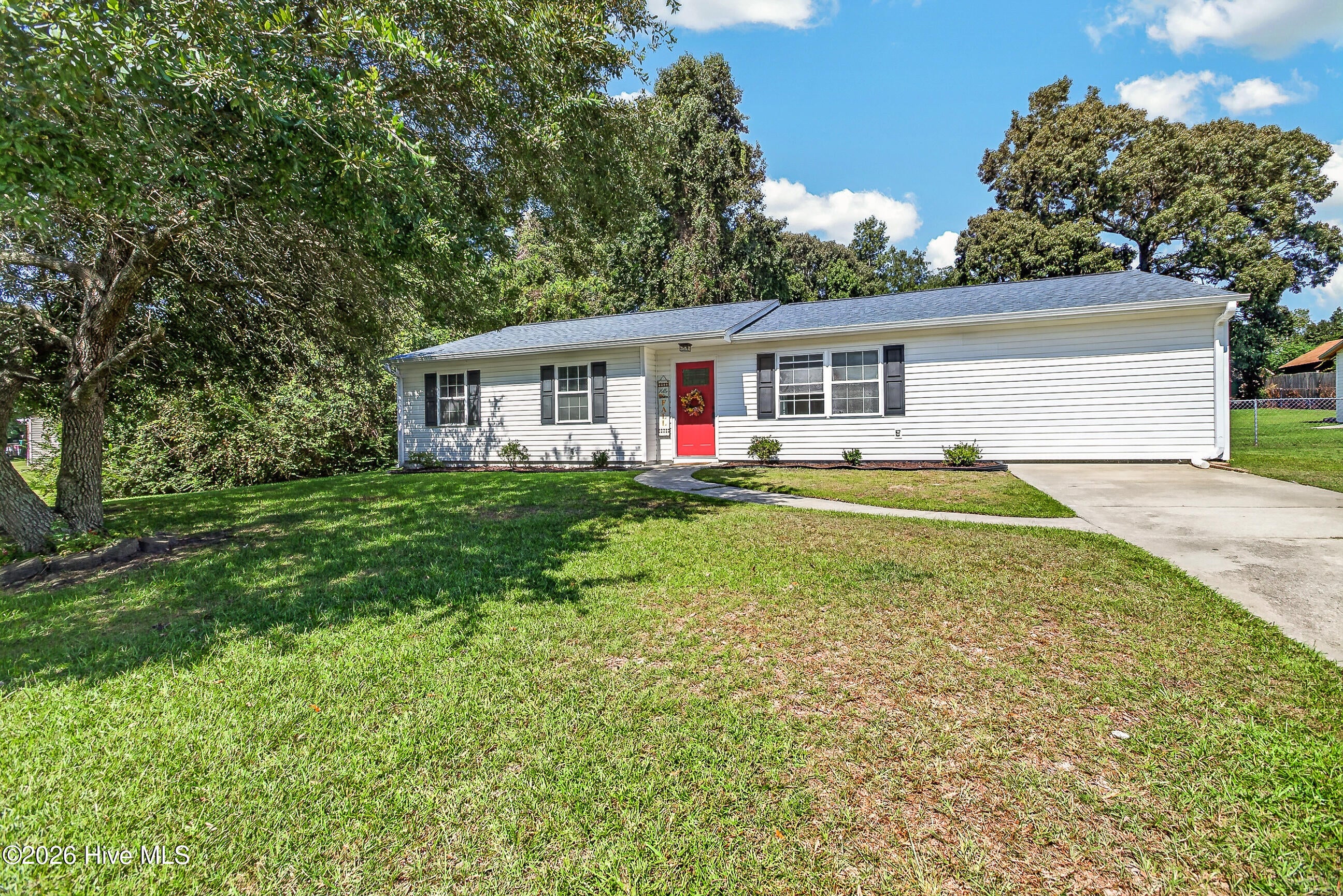 606 Duke Court