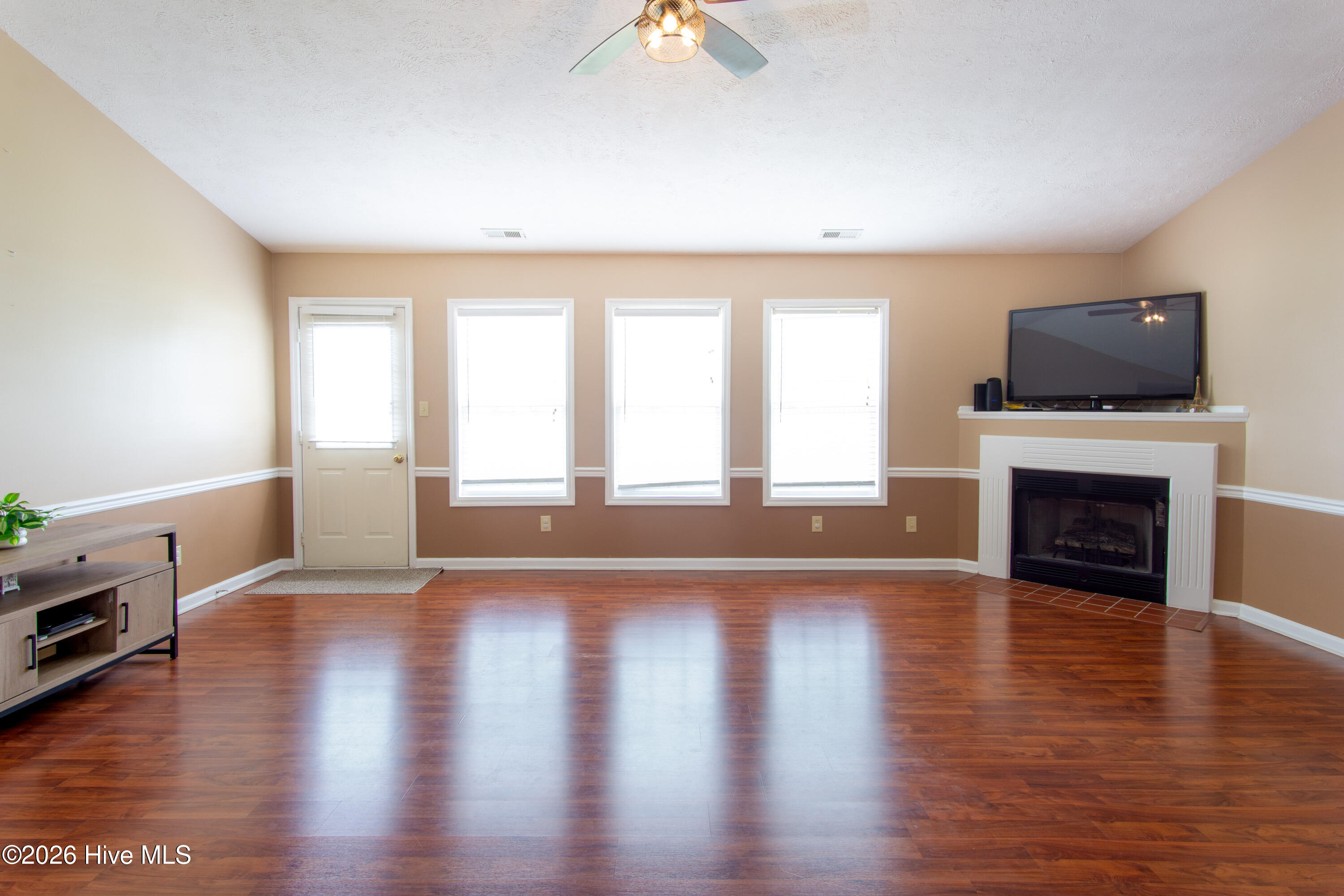1010 Locust Court