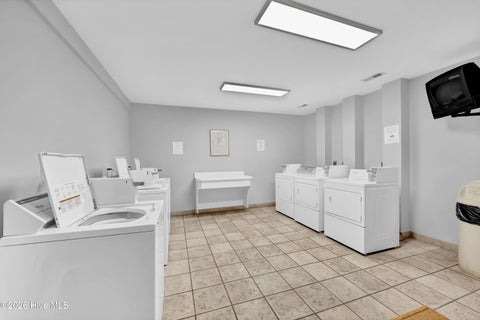 Tiny photo for 311 N 2nd Street #Apt H, Wilmington, NC 28401 (MLS # 100609060)