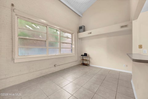Tiny photo for 311 N 2nd Street #Apt H, Wilmington, NC 28401 (MLS # 100609060)