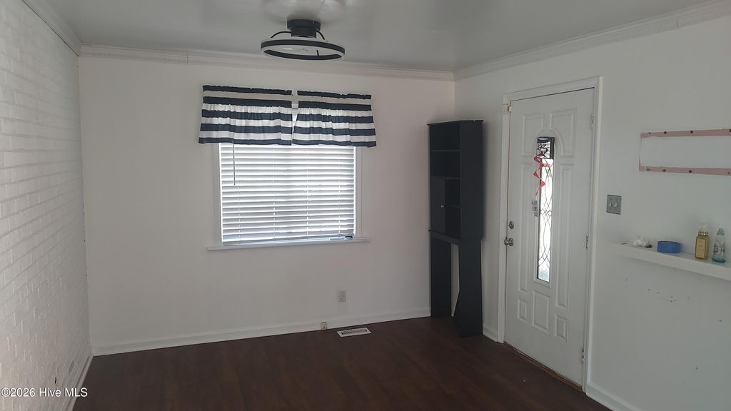 Photo of 510 Pine Street, Smithfield, NC 27577 (MLS # 100562038)