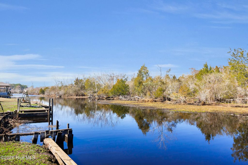 Photo of 131 Rock Creek Drive, New Bern, NC 28562 (MLS # 100557061)