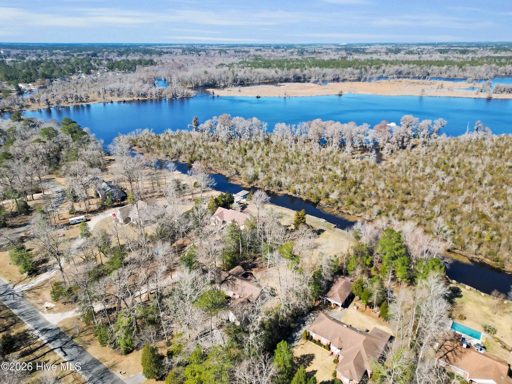 Photo of 131 Rock Creek Drive, New Bern, NC 28562 (MLS # 100557061)