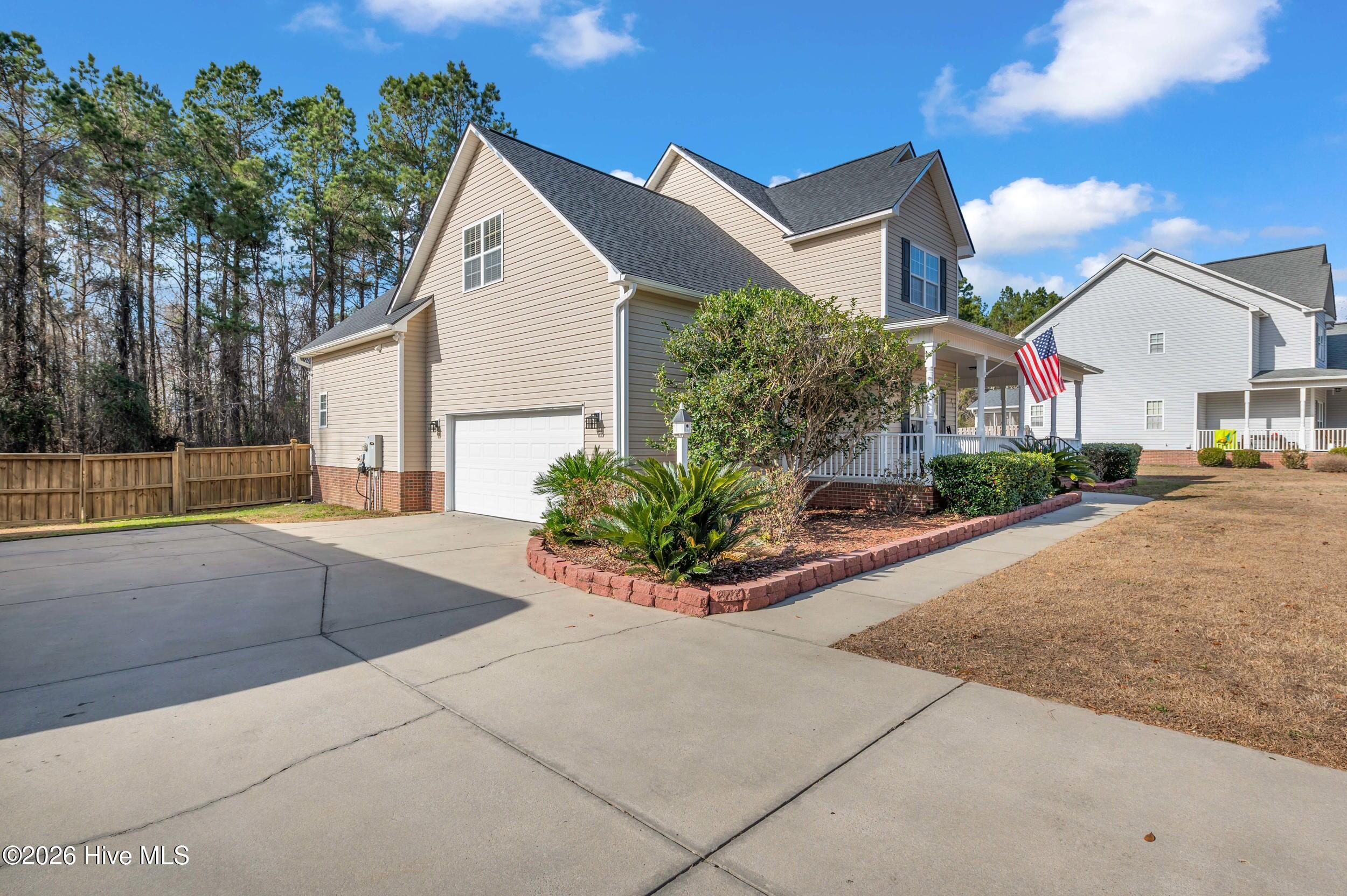 25 Hawk Hollow Trail