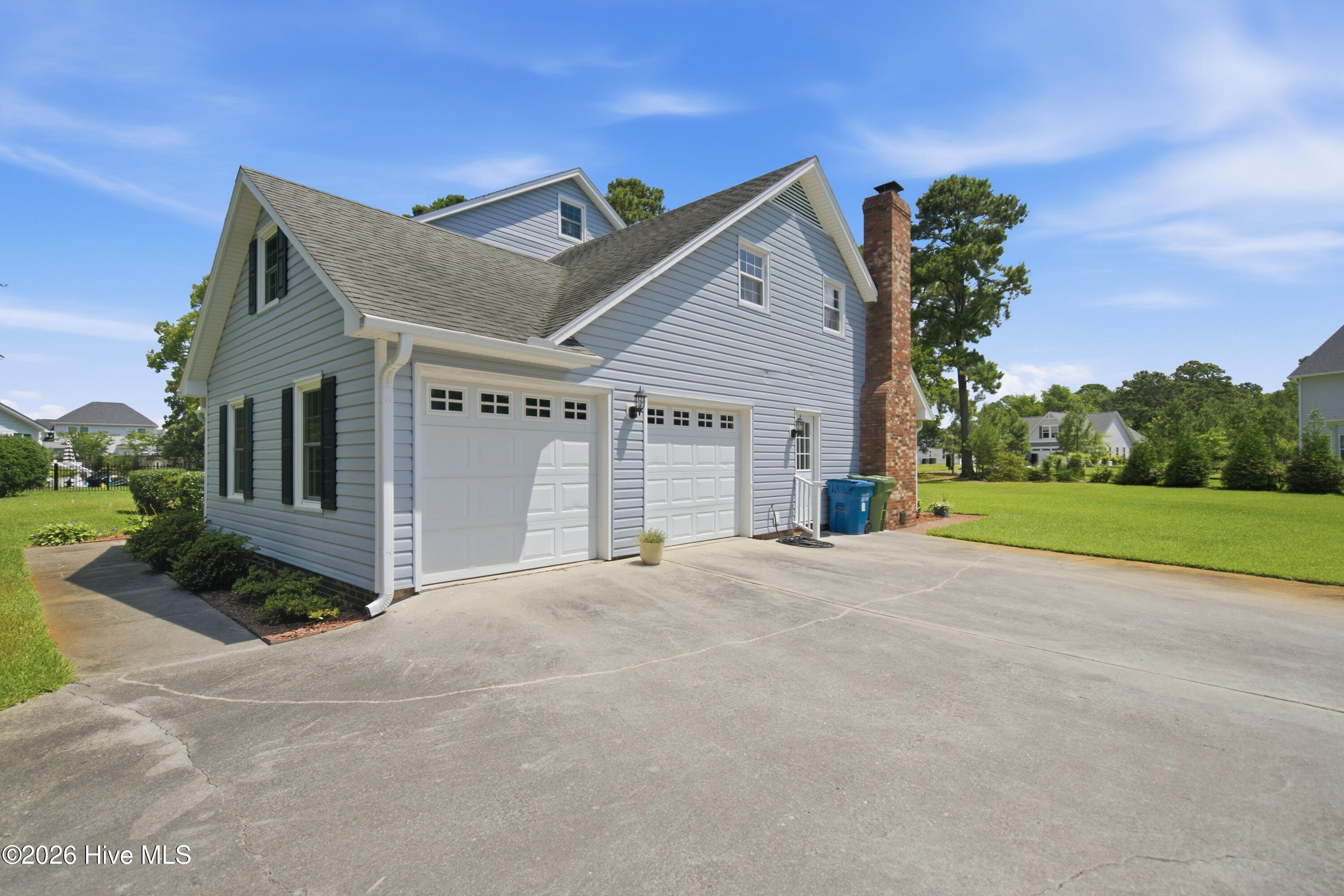 312 Lennox Place