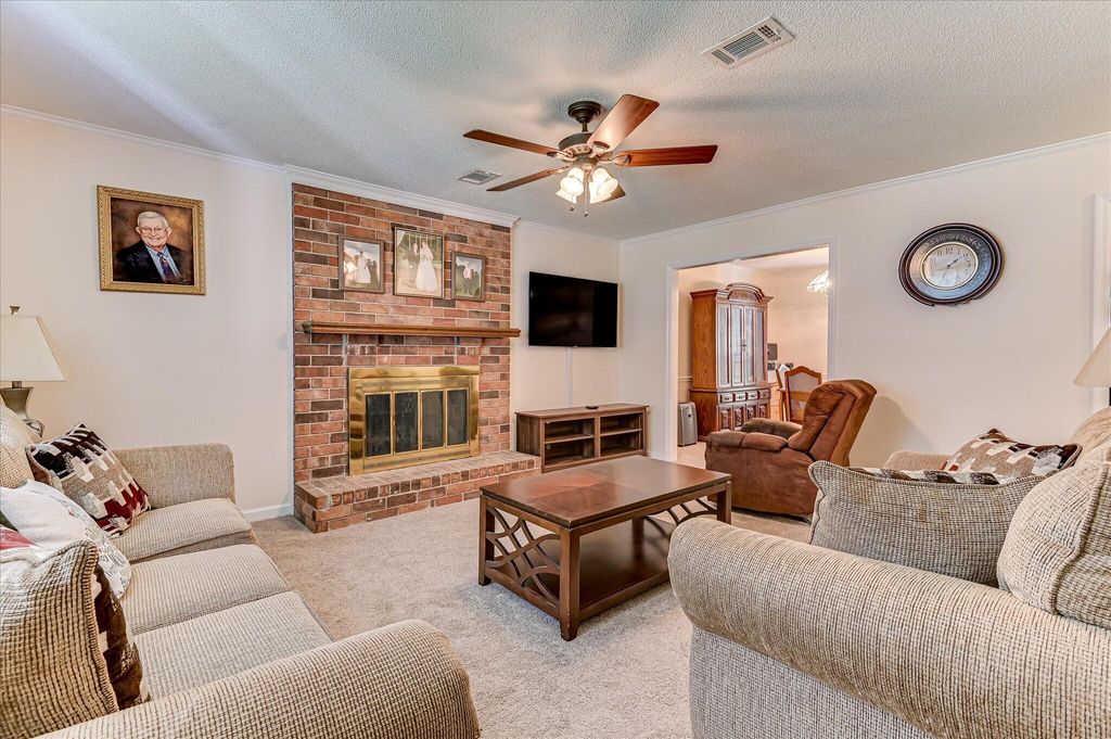 Photo of 199 Ashley Circle, Martinez, GA 30907 (MLS # 554352)