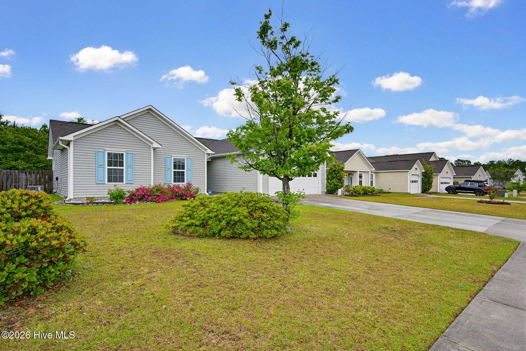 Photo of 208 Red Carnation Drive, Holly Ridge, NC 28445 (MLS # 100571458)