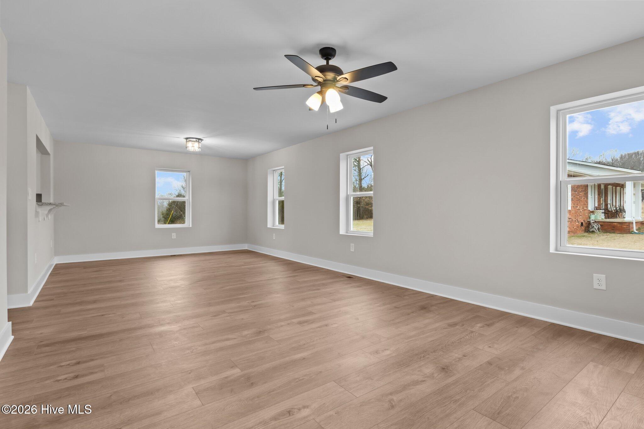 825 Washington Post Road