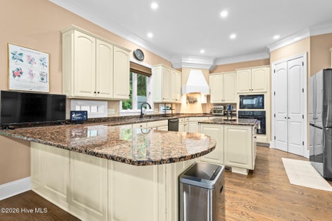 Tiny photo for 8709 Decoy Lane, Wilmington, NC 28411 (MLS # 100598112)