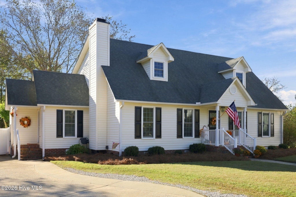 Photo of 102 Poplar Branches Close, Winterville, NC 28590 (MLS # 100611585)
