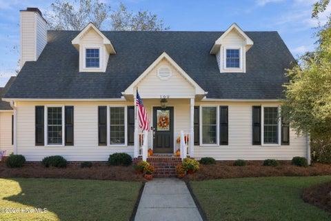 Photo of 102 Poplar Branches Close, Winterville, NC 28590 (MLS # 100611585)